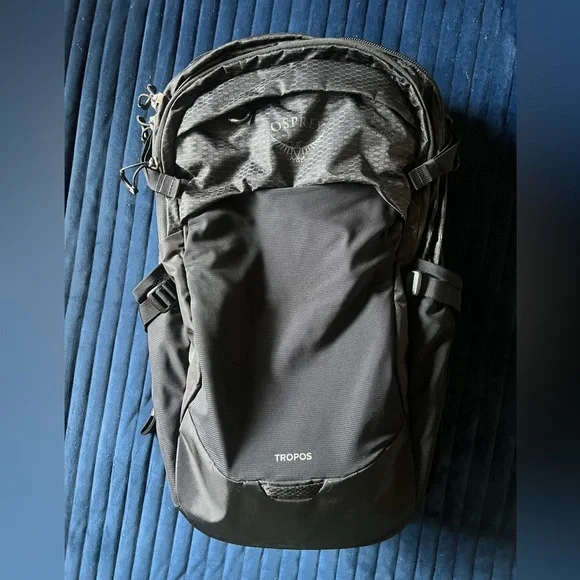 Osprey Tropos 32L EUC - Picture 5 of 16